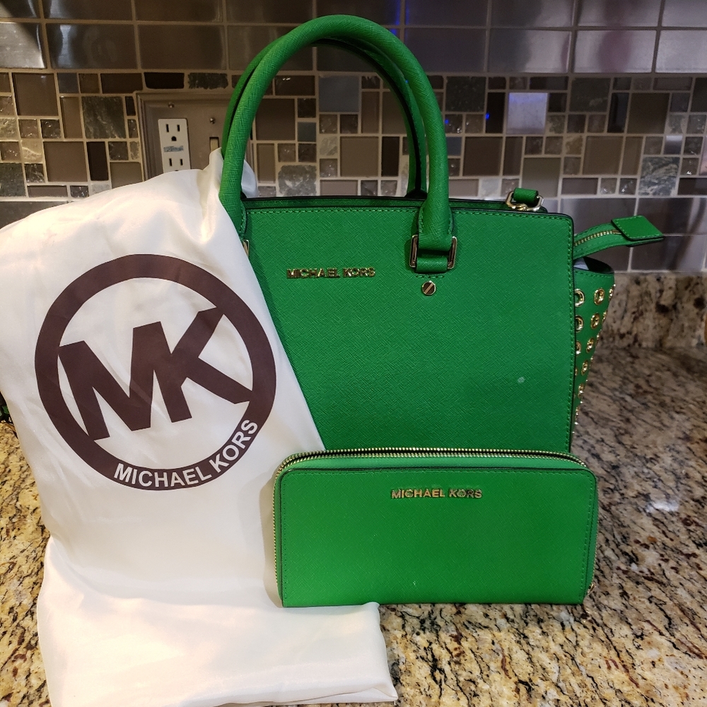 MICHEAL KORS
